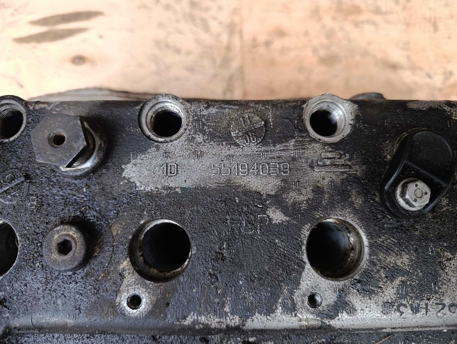 Головка ГБЦ Grande Punto Mito Bravo 500 Romeo Giulieta 1.4 1.6 16V OEM: 55202255 / 55194039 / 199A6000