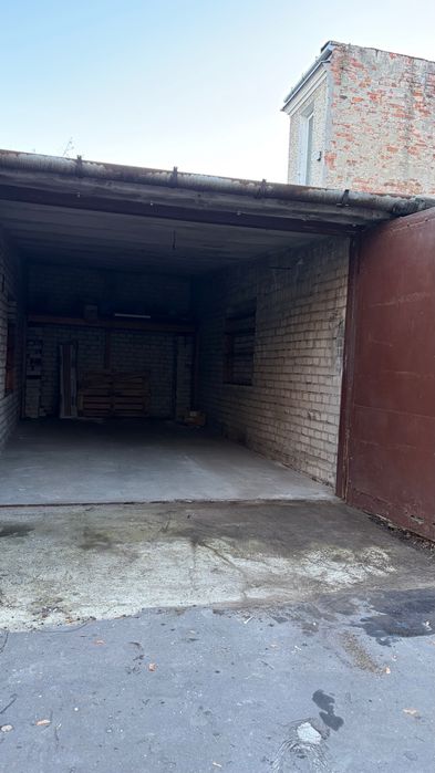Sprzedam garaż murowany 18 m² - przy bazarze Szembeka - Widok 4