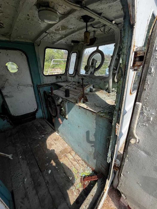 Продам теплохід Костроміч