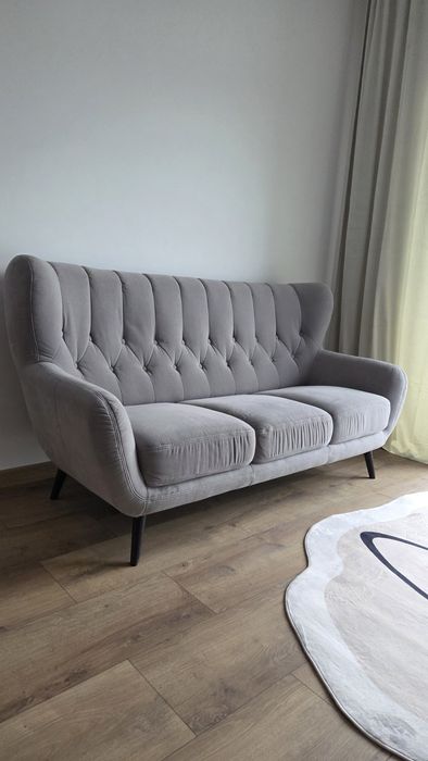 Kanapa sofa  pikowana