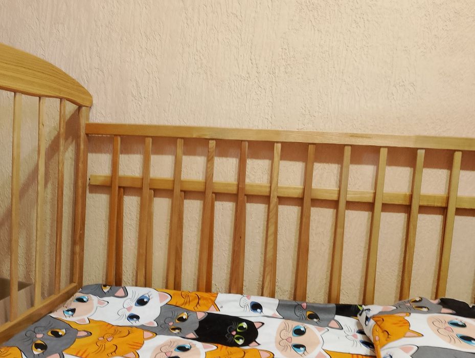 Віддам ліжечко після 2 дітей