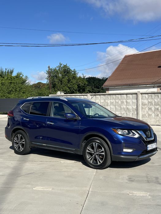 Nissan Rogue SL 2017 рік