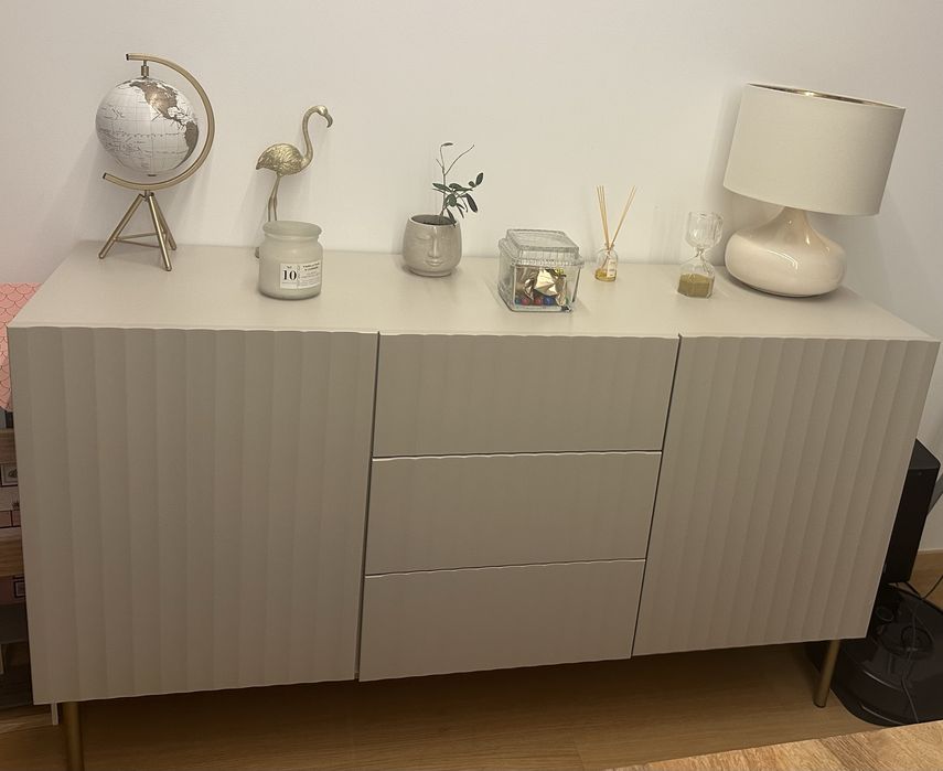 Vendo moveis e tapetes