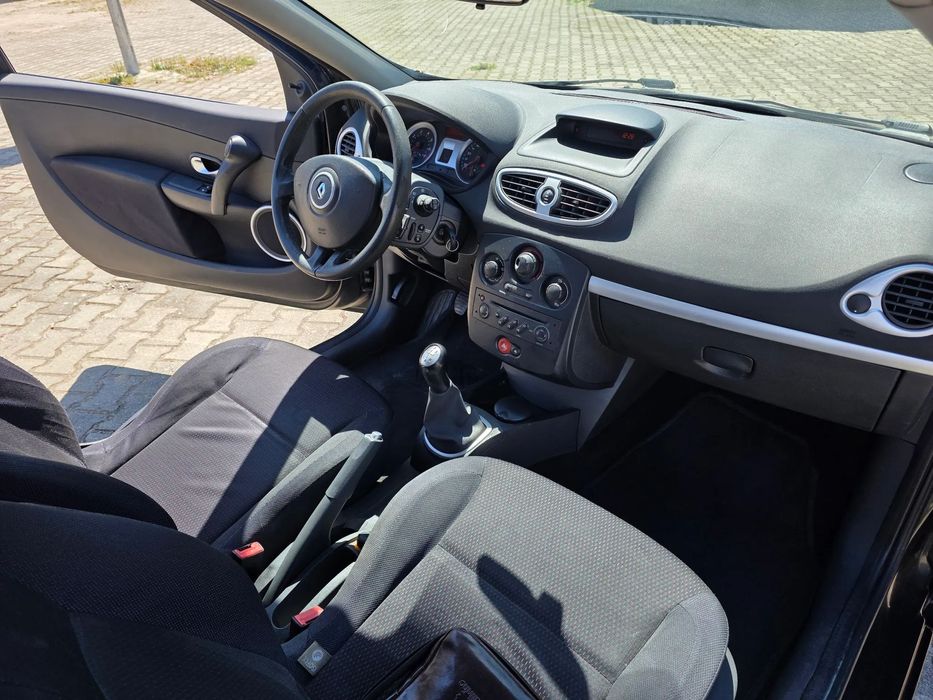 Renault Clio 1.2 16V Confort Dynamique