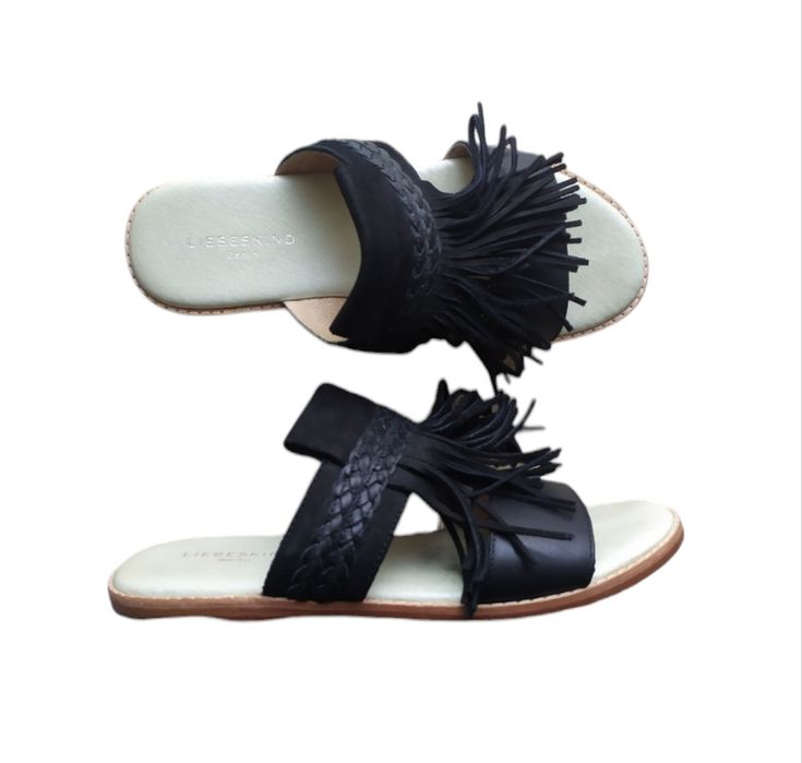 Liebeskind Німеччина 37p. оригінальні шкіряні шльопанці сандалі