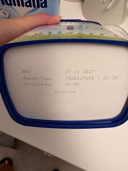 Mleko Humana 1 , 2 opakowania , zamknięte