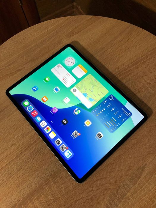 Apple iPad Air 13" M3 128Gb (A3268) 2025. Новий, 1 цикл!