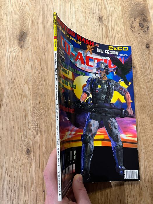 CD-Action nr 2/1999 (nr 33)