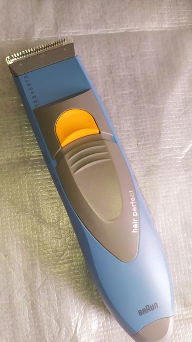 Машинка для стрижки BRAUN HC 20