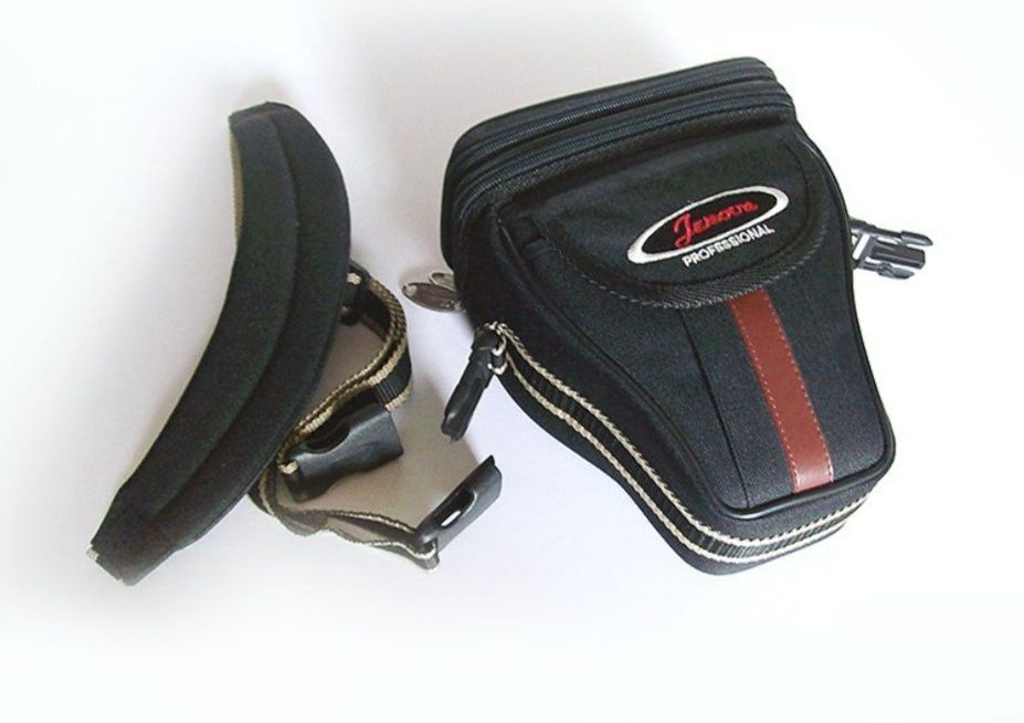 Câmara Canon com objetiva