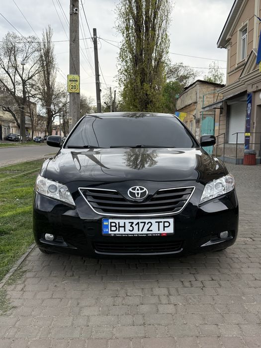Продам Toyota Camry 40