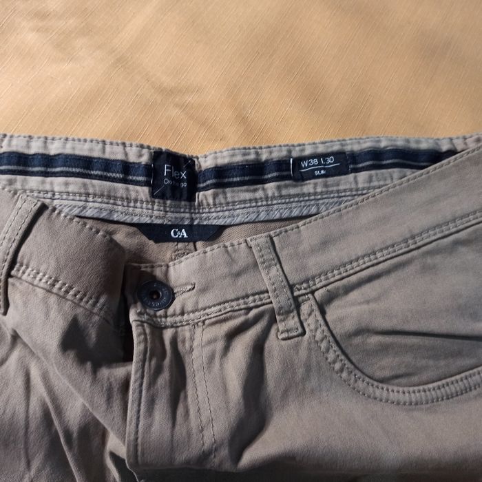 C&A  W38 L30 SLIM fit Flex On the go spodnie  długie