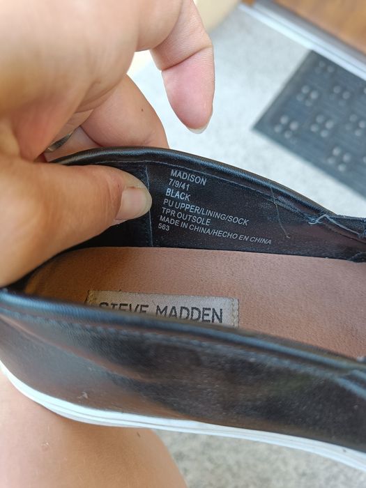 Steve Madsen trampki 40 czarne plecione na lato