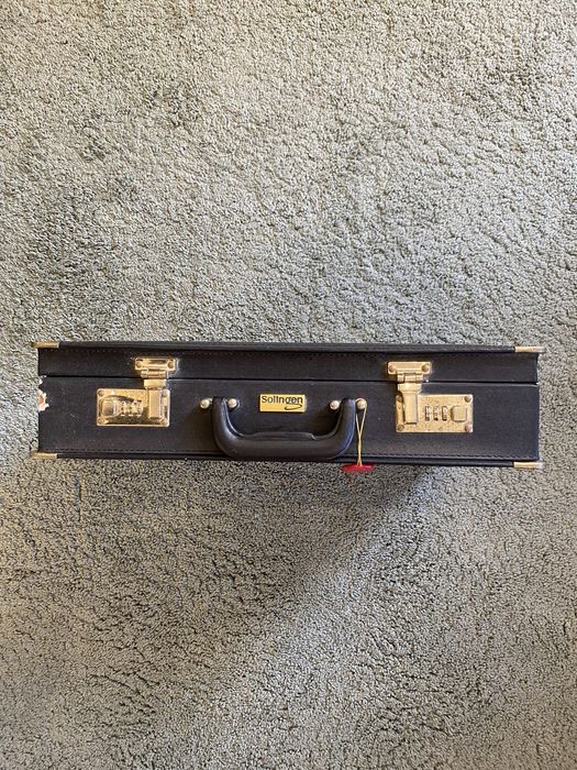 Solingen Cutlery Set64861262656641121