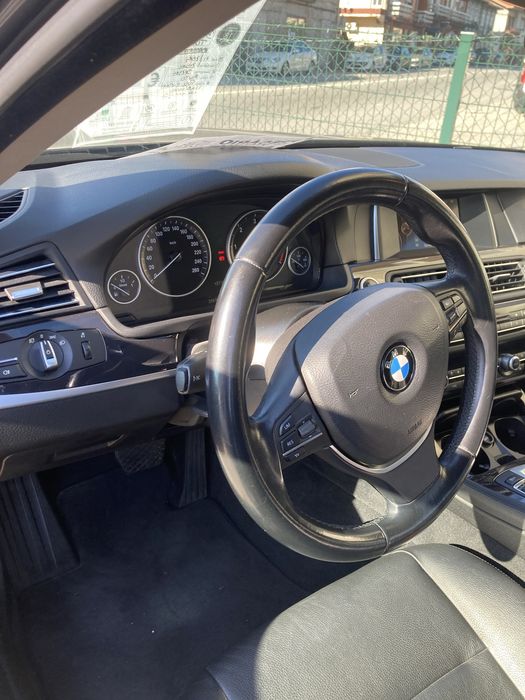 BMW 520 D sports tourer  190cv  Full-extras