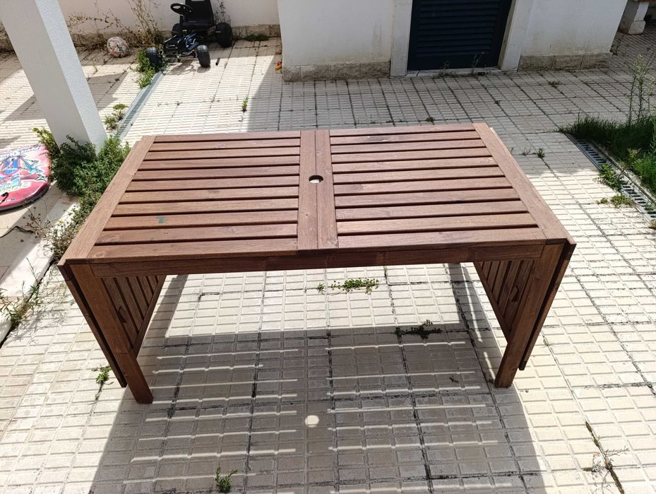 Mesa jardim IKEA