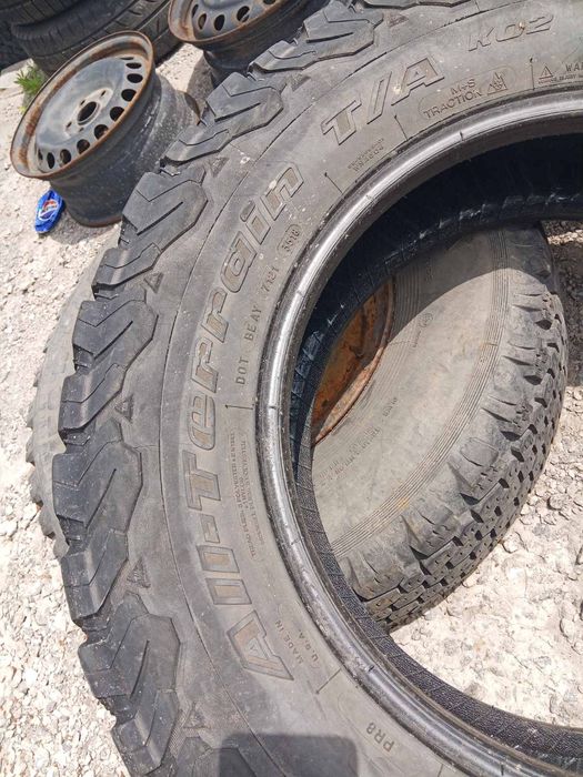 255.70.18 BfGoodrich 1шт шини гума склад Харків Шиномантаж з Європи