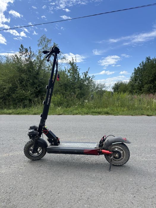 Електросамокат  kugoo M4 pro