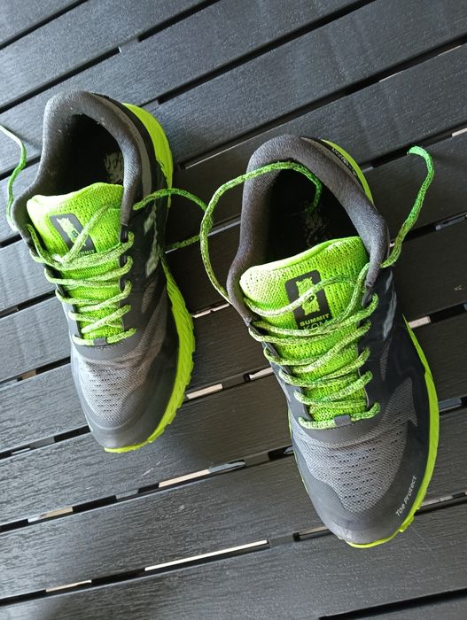 New balance summit kom486478757757593602