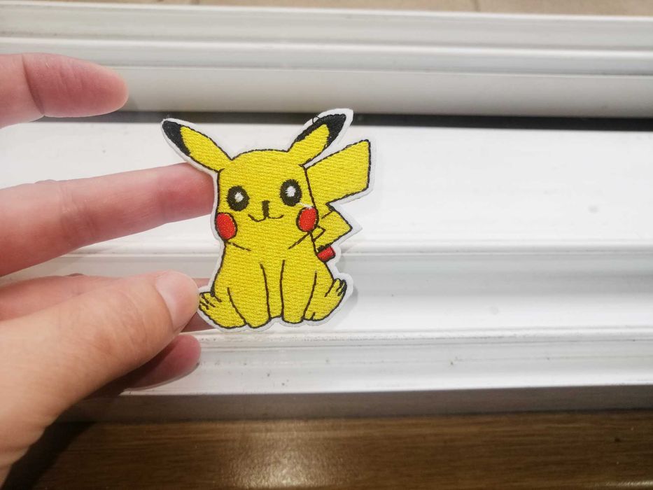 Lote de 16 Remendos / Patches Pokemon