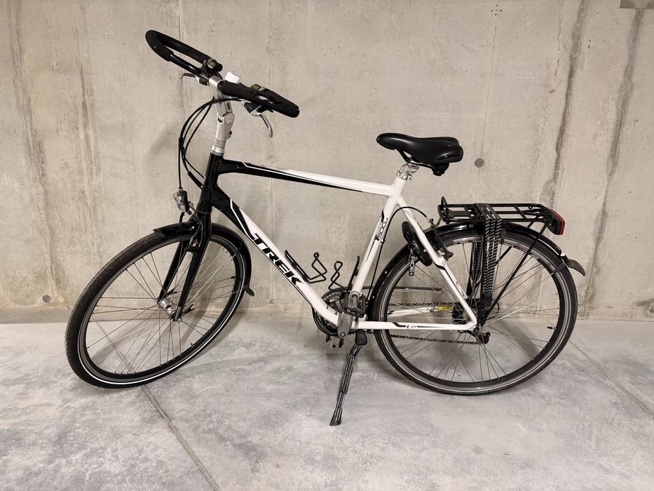 Rower trekkingowy męski Trek Navigator T500, rama 60 cm