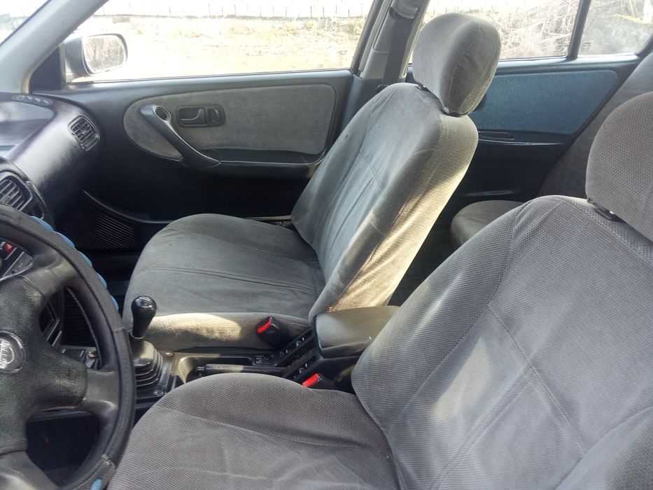 Продам нісана прімєра!