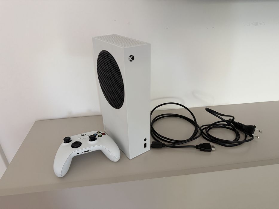 Xbox series S 500GB + Pack de pilhas recarregaveis