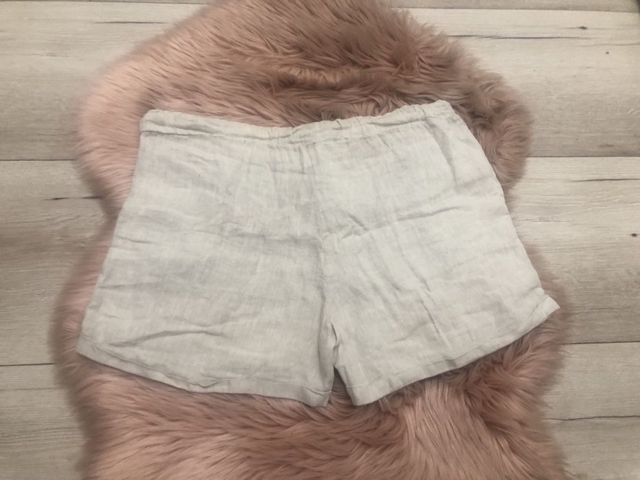 Krótkie szorty 100% len