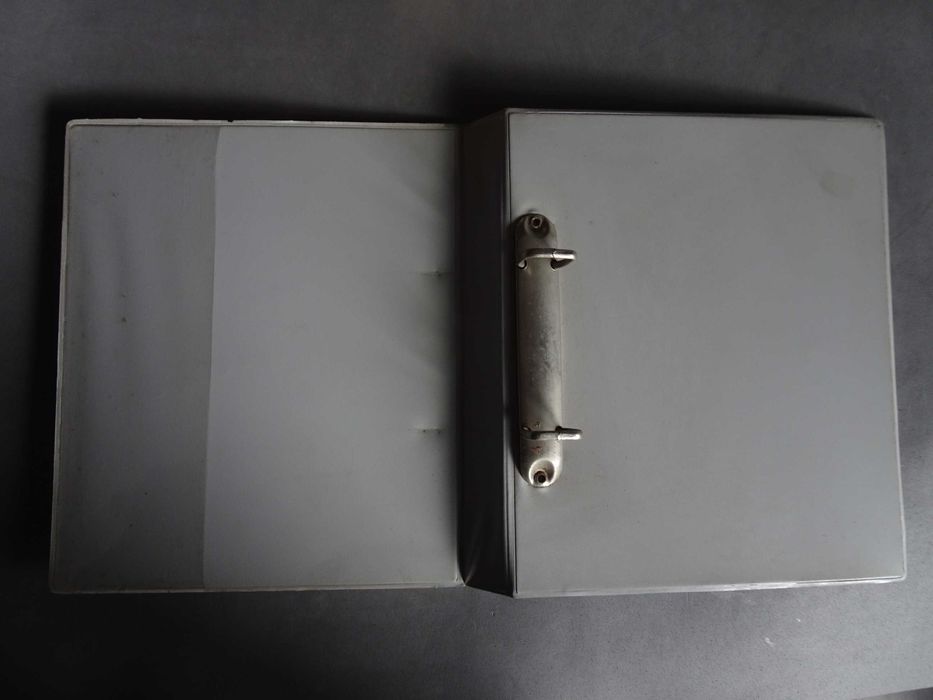 Antigo dossier A5 Popeye em relevo