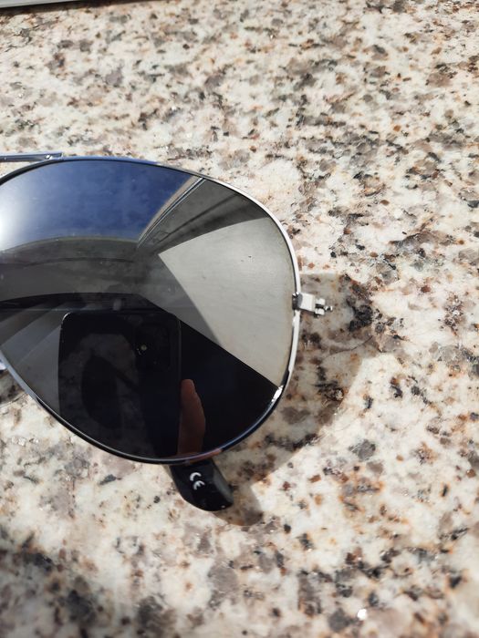 Óculos de Sol + oferta de bolsa