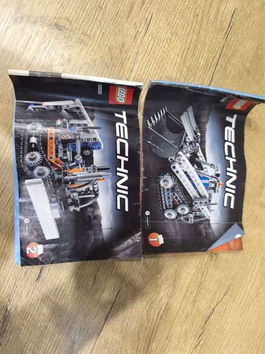 LEGO Technic 42032 koparka spychacz 8-14 lat
