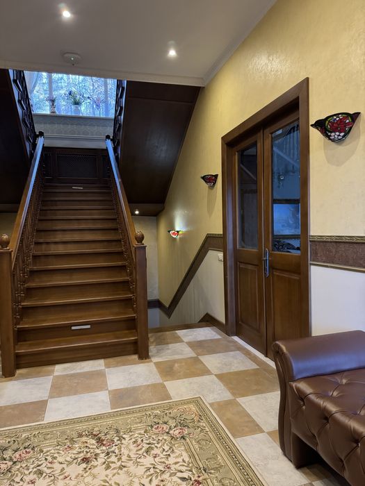 Продаж будинку в с Старі Безрадичі