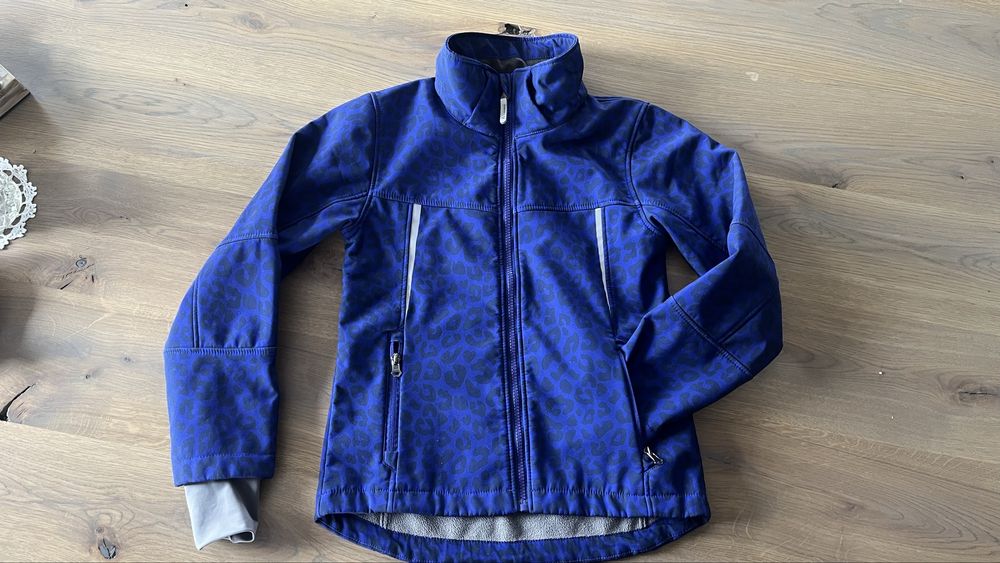 H&M kurtka softshell windstopper 146
