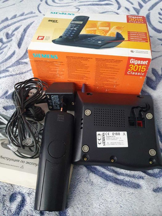 Радиотелефон Siemens Gigaset 3015 classic с автоответчиком б/у