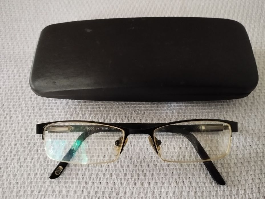 Oprawki Tegra plus etui