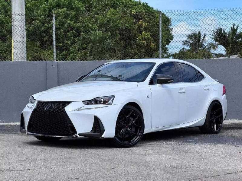 2020 Lexus IS 300