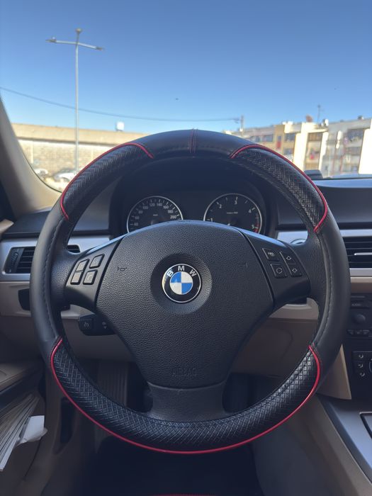 BMW 320 — fotografia 11