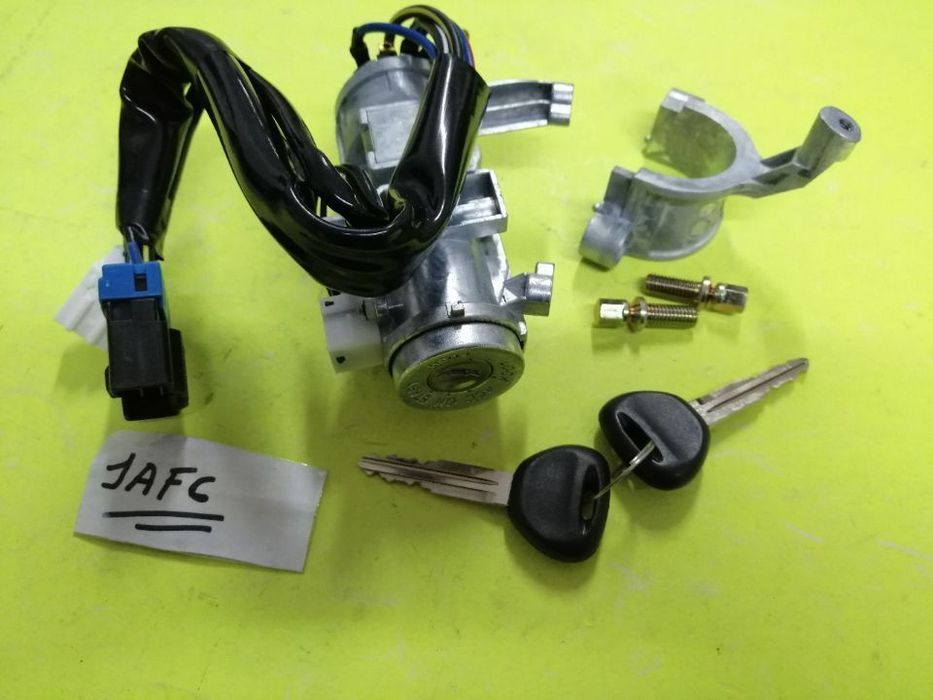 Interruptor da ignição com chaves da Mitsubishi L200 K74 K64 Novo