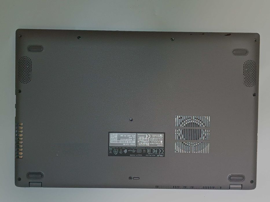 (1851/25) Laptop ASUS X515JA/EJ2473W  512 GB SSD Win 11 Home.