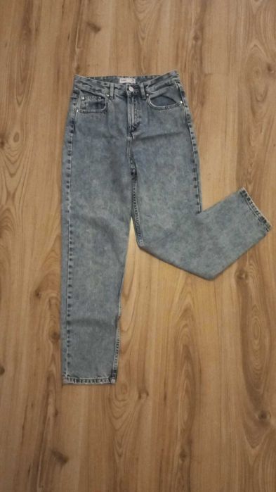 Spodnie mom fit 36