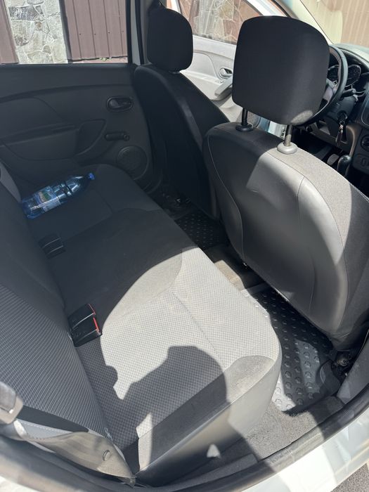 Renault logan 2016  бензин