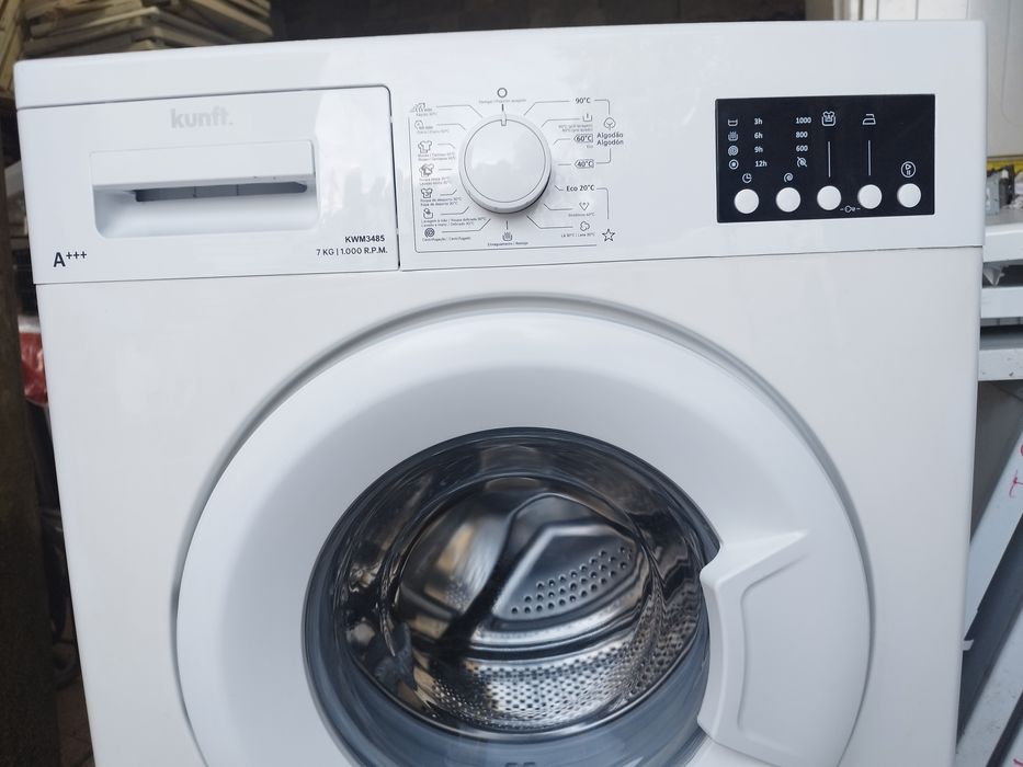 Máquina de lavar roupa