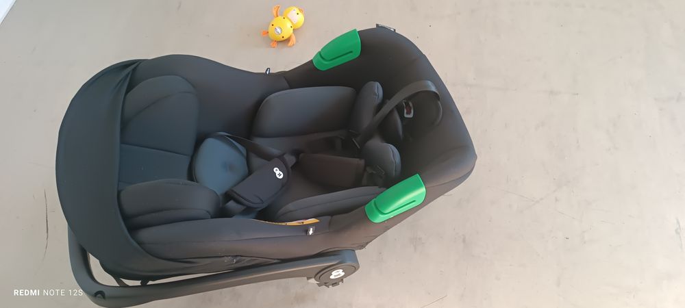 Продам нове автокрісло