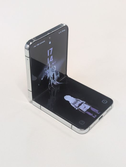 Samsung galaxy z flip 5 8/256