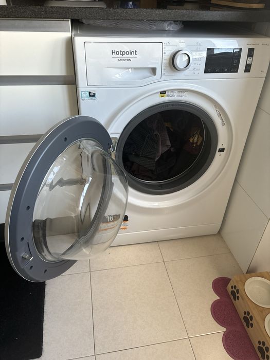 Máquina de lavar roupa Hotpoint 8kg
