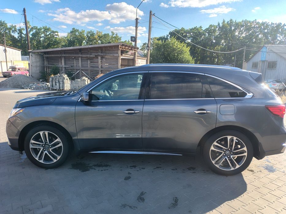 Терміново продам Acura MDX на максимальній комплектації