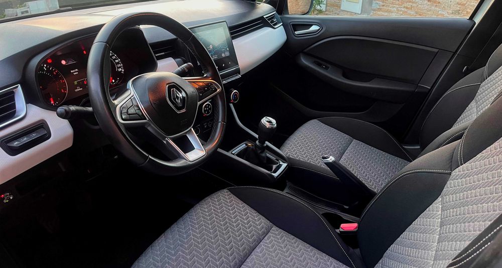 Renault Clio bi-fuel LPG 2023 120km