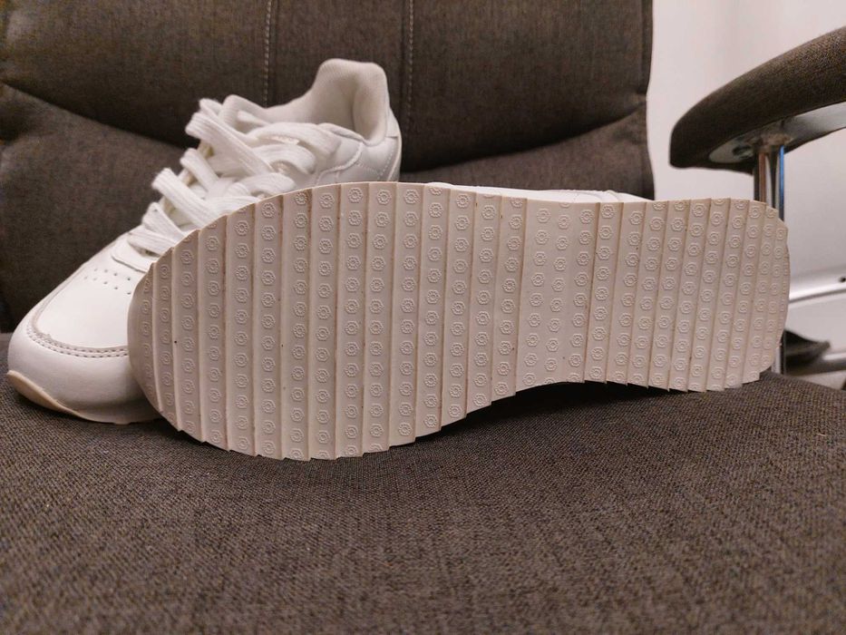 Buty sportowe Martes roz.38