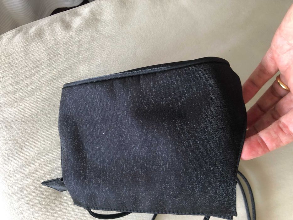 Mala preta de cerimonia