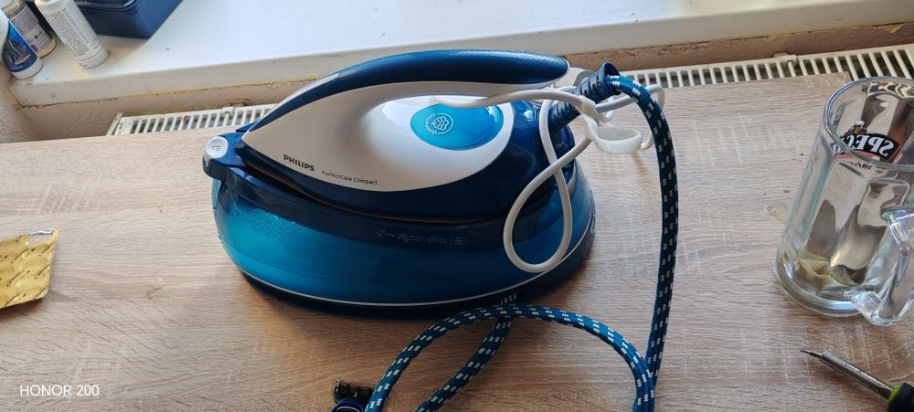 Sprzedam żelazko parowe sprawne